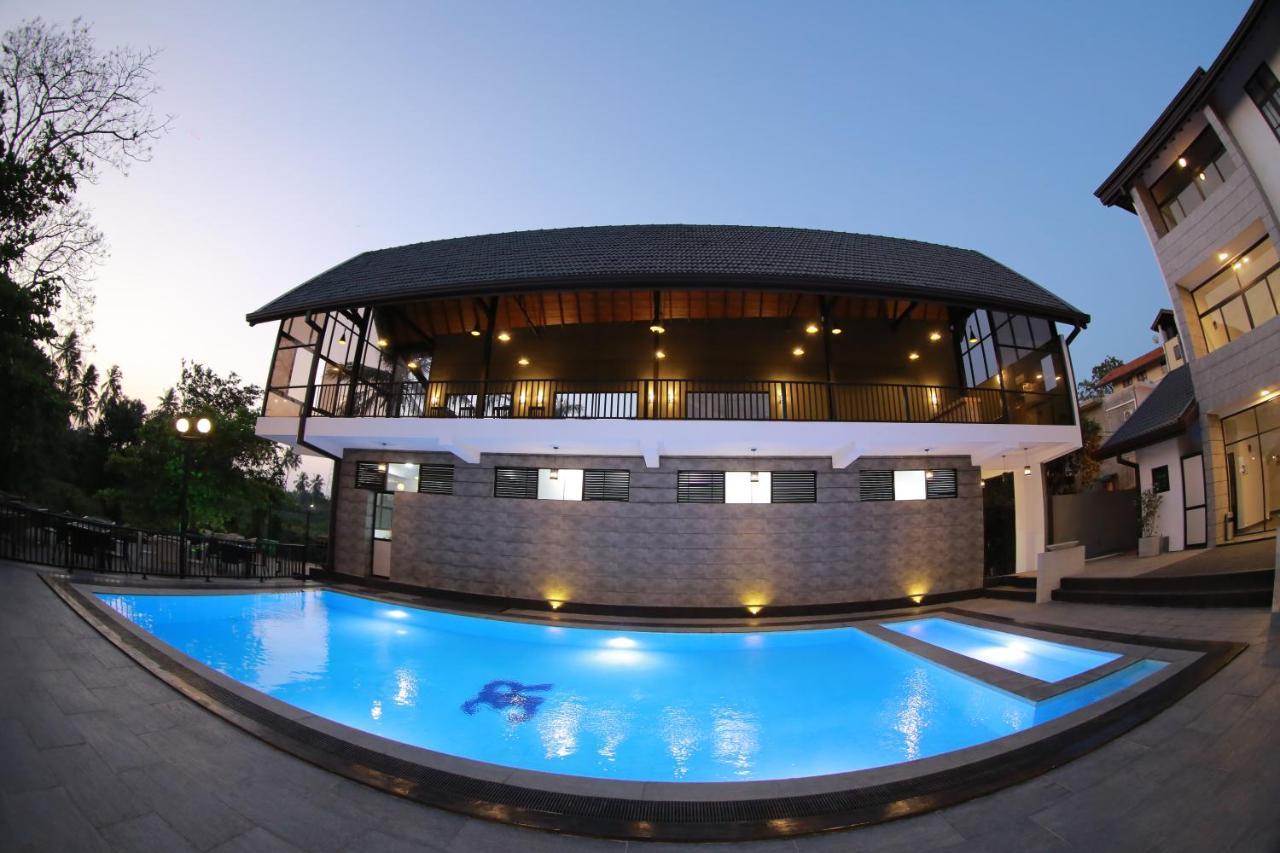 3R Resort Negombo Dış mekan fotoğraf