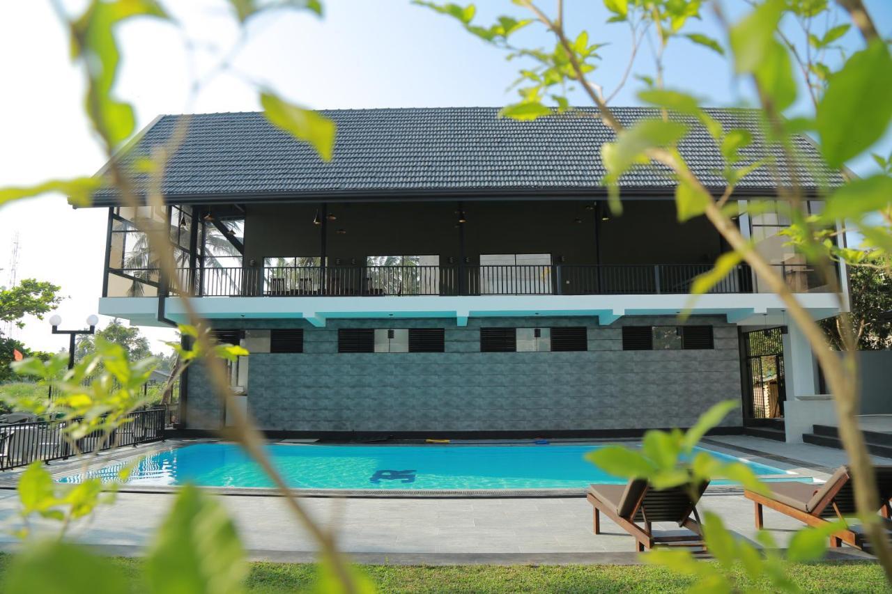 3R Resort Negombo Dış mekan fotoğraf