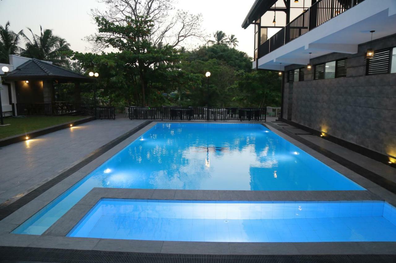 3R Resort Negombo Dış mekan fotoğraf