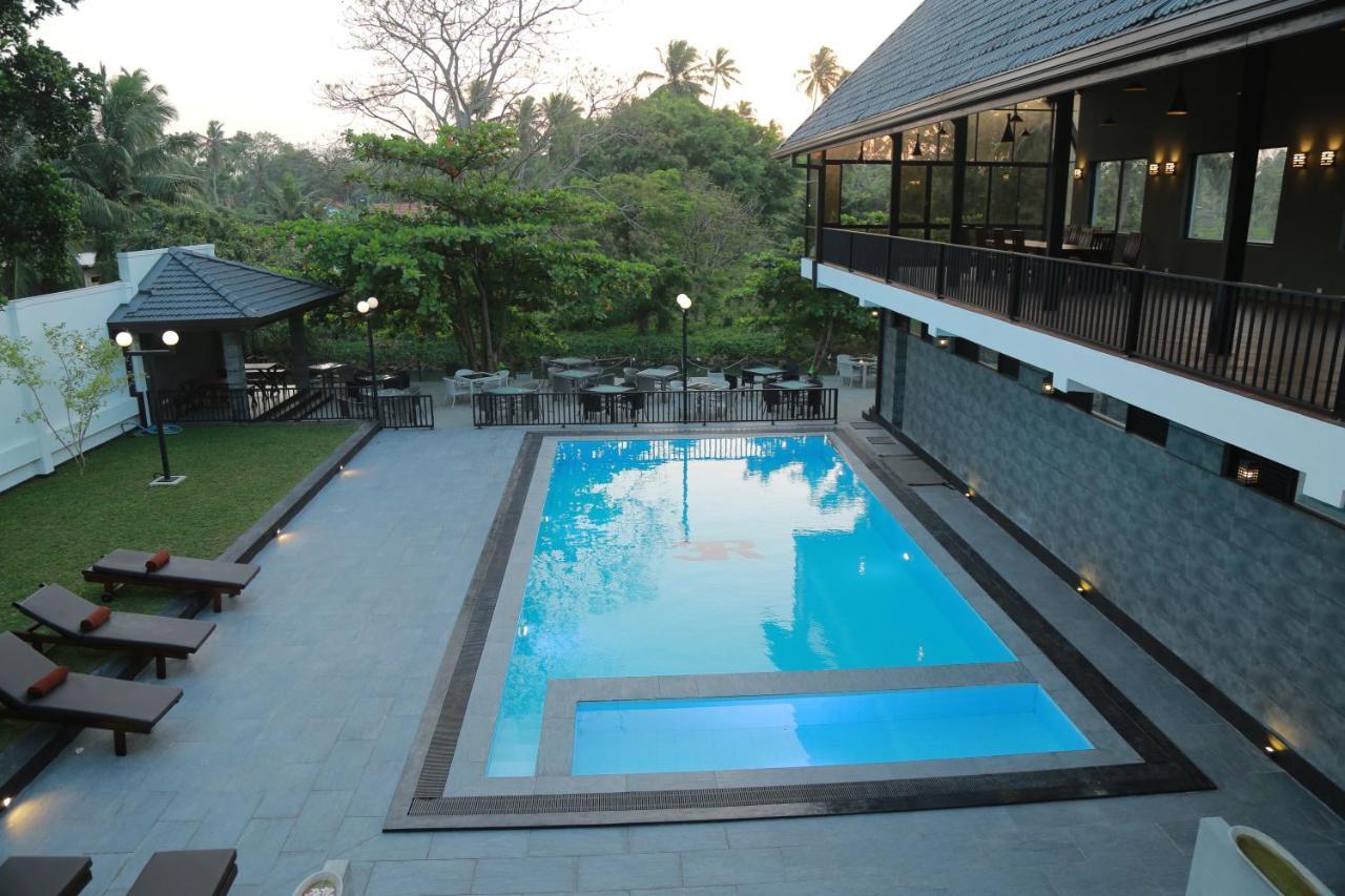 3R Resort Negombo Dış mekan fotoğraf