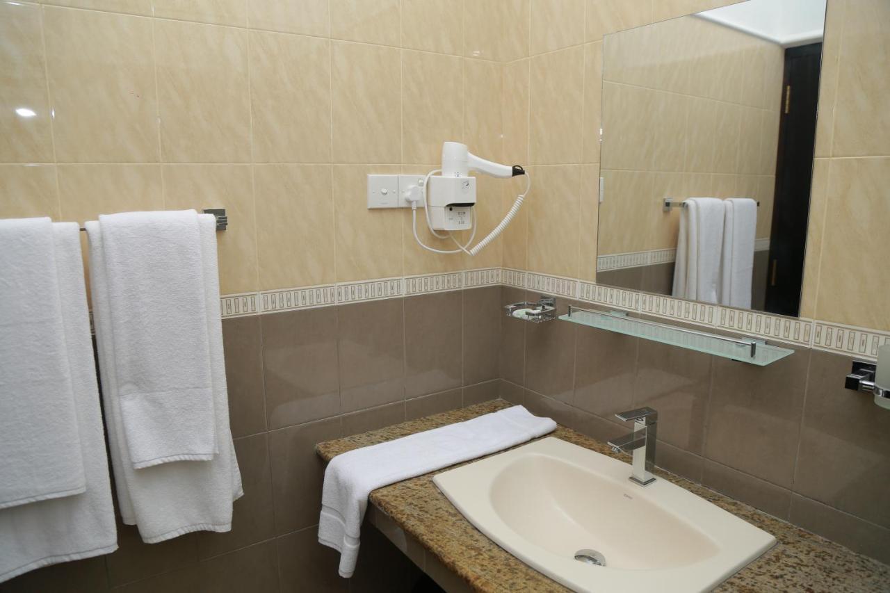 3R Resort Negombo Dış mekan fotoğraf